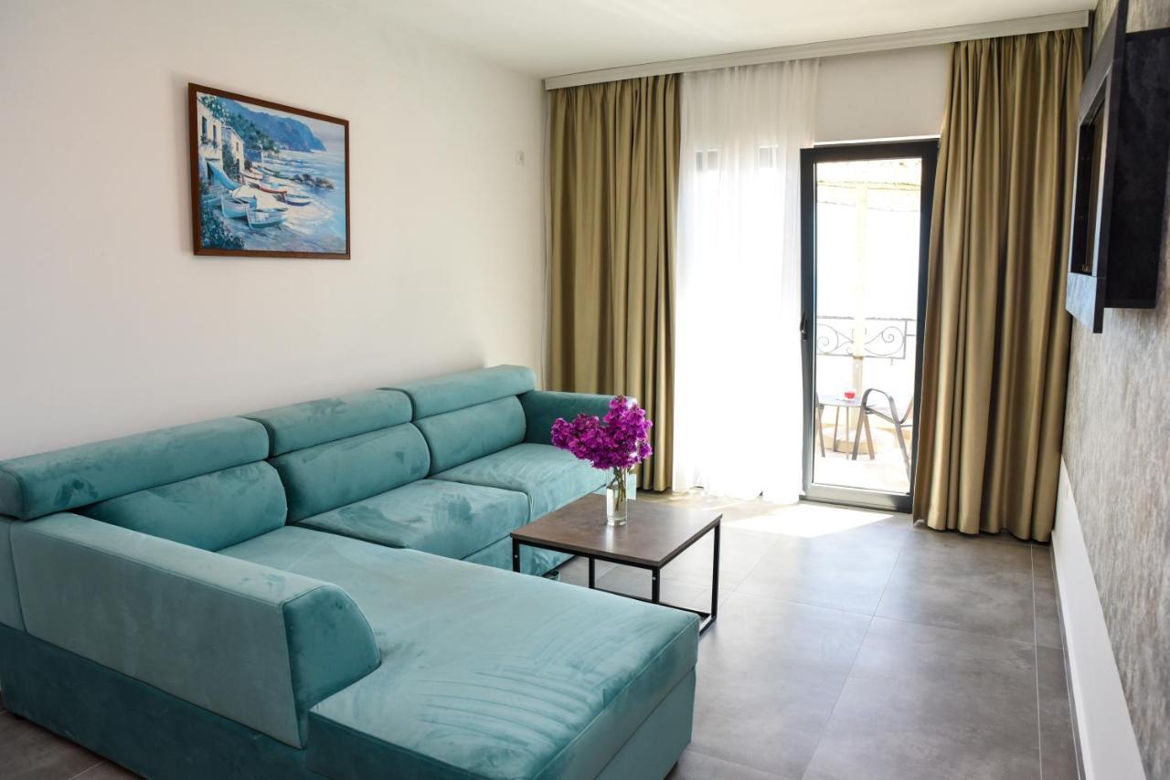Apartments Montenegro Hills Улцин Екстериор снимка