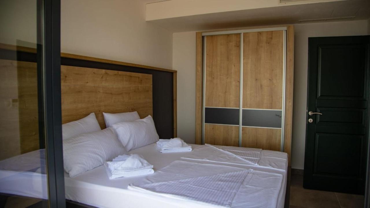 Apartments Montenegro Hills Улцин Екстериор снимка