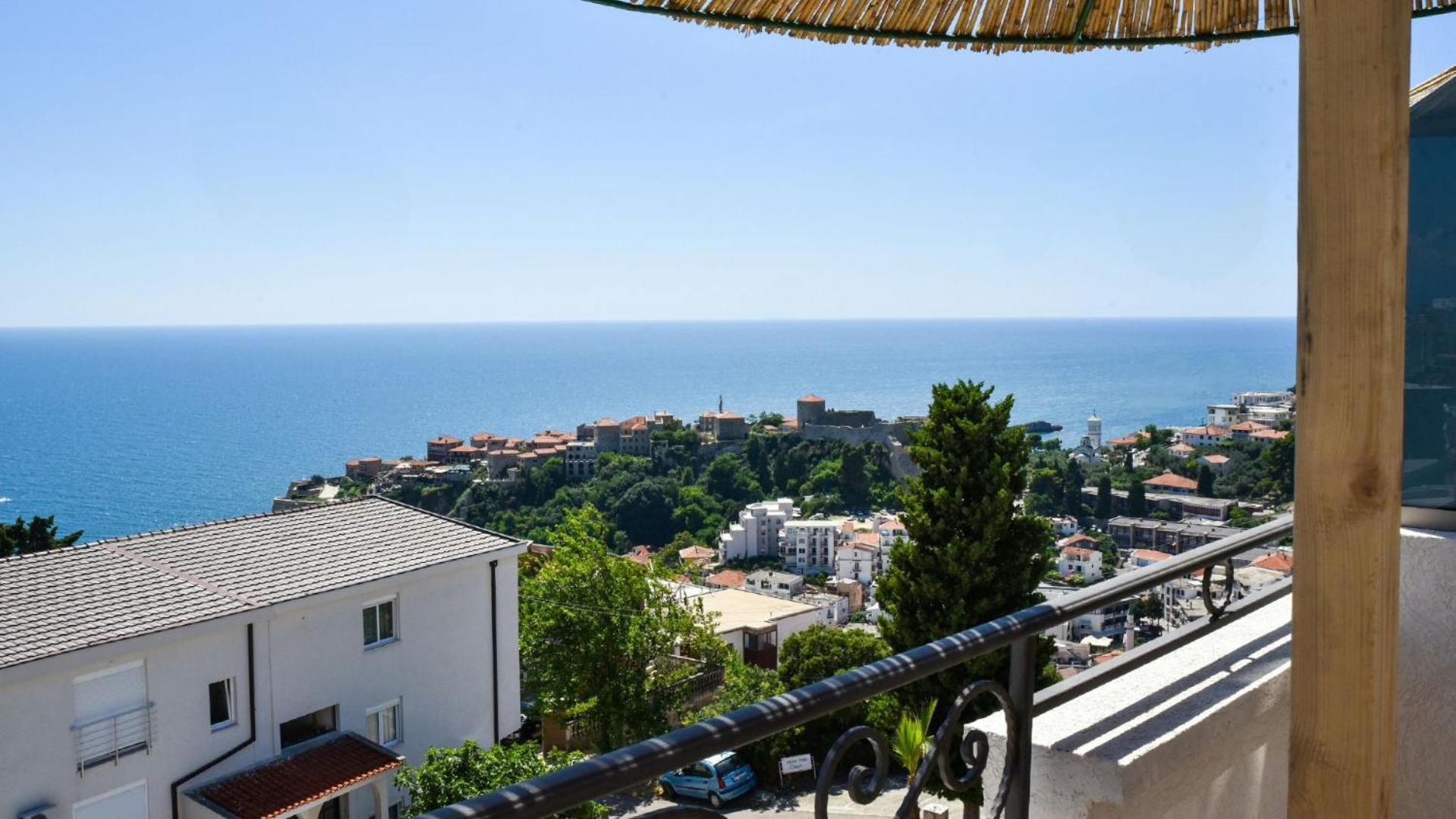 Apartments Montenegro Hills Улцин Екстериор снимка