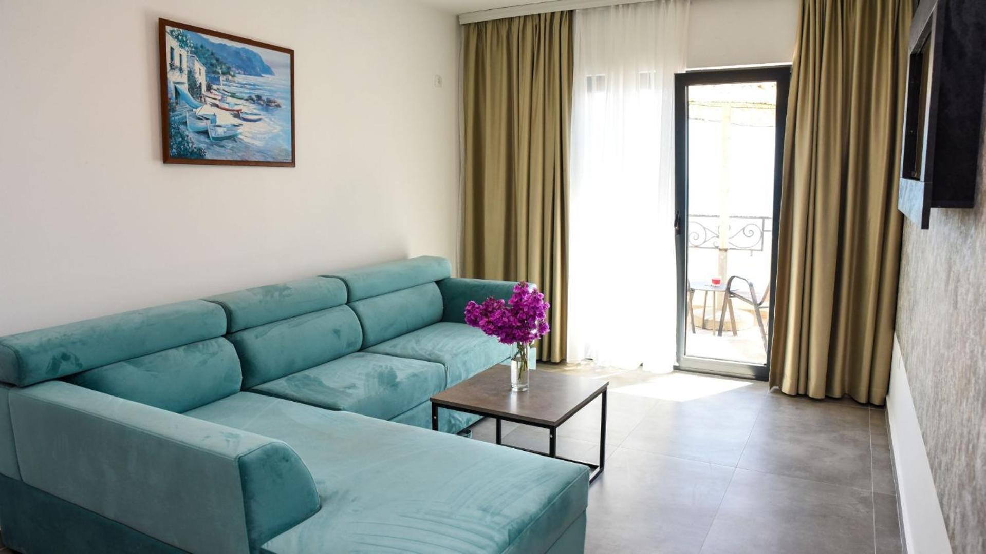 Apartments Montenegro Hills Улцин Екстериор снимка