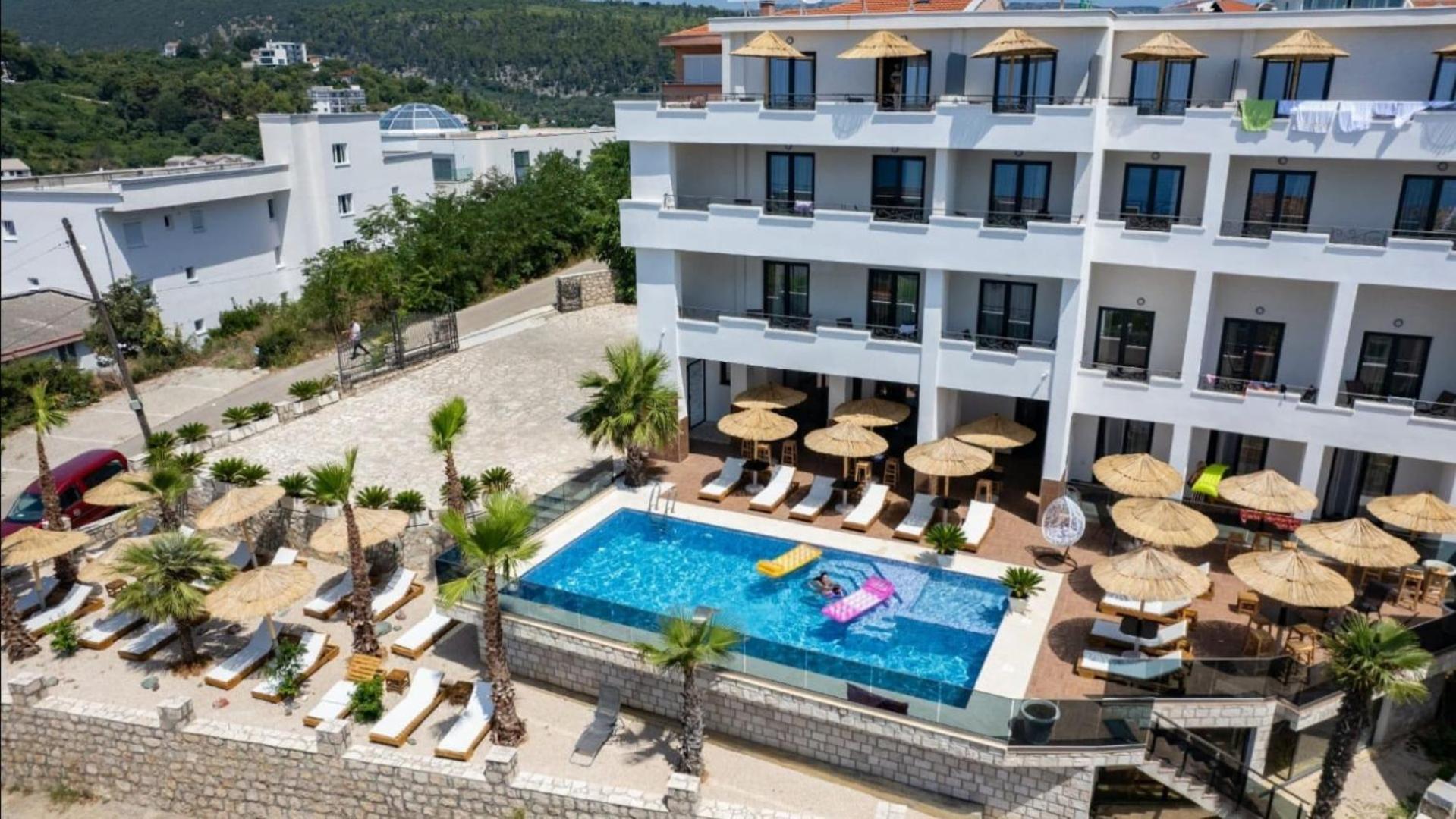 Apartments Montenegro Hills Улцин Екстериор снимка