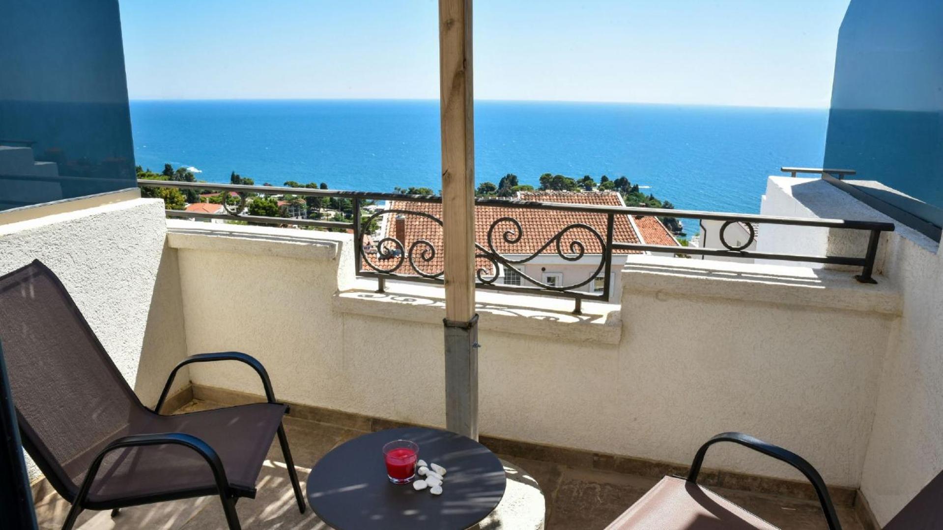 Apartments Montenegro Hills Улцин Екстериор снимка