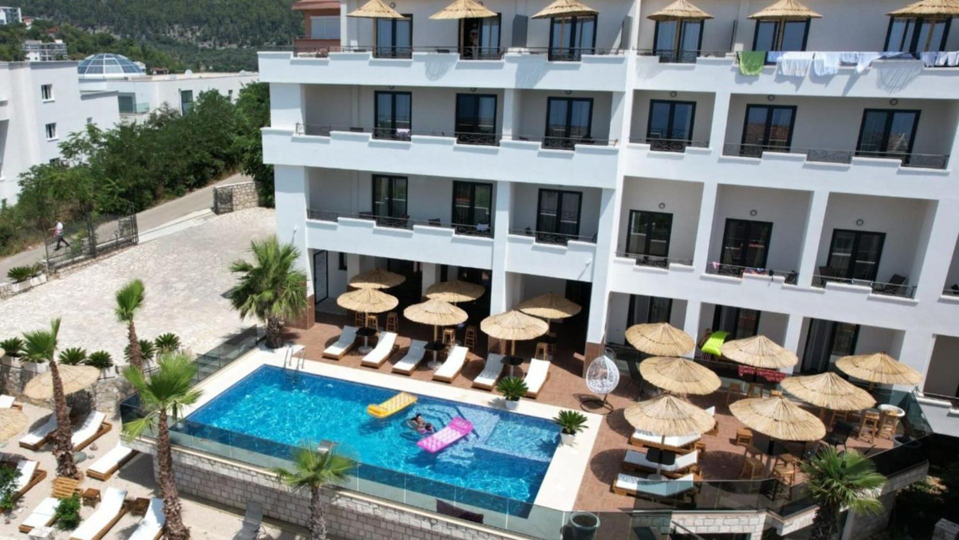 Apartments Montenegro Hills Улцин Екстериор снимка